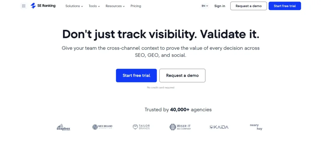 seo reporting software - SE Ranking